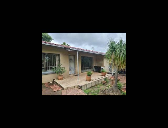 4 BEDROOM HOUSE FOR SALE IN EDENVALE CENTRAL